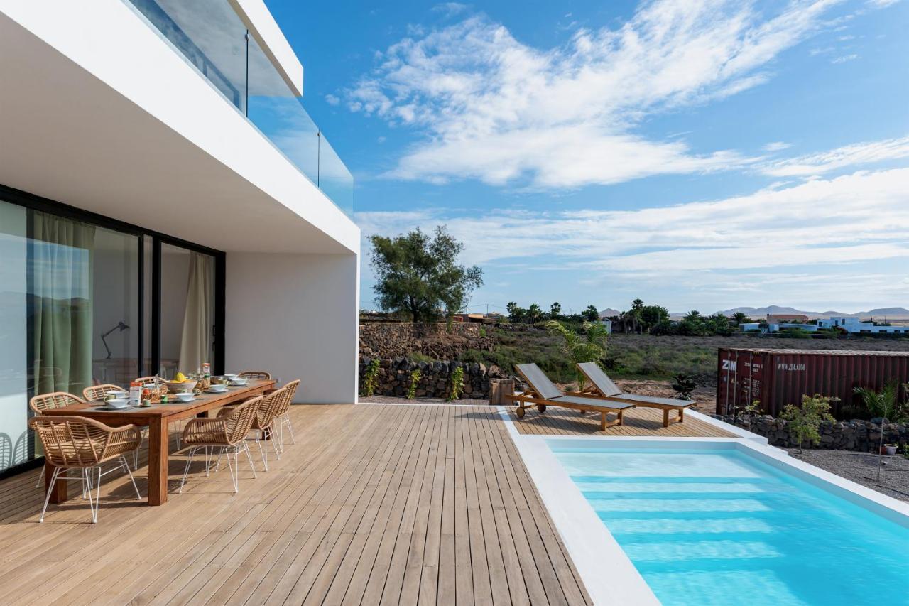Villa Elena, Luxery Villa With Swimming Pool! Lajares Extérieur photo