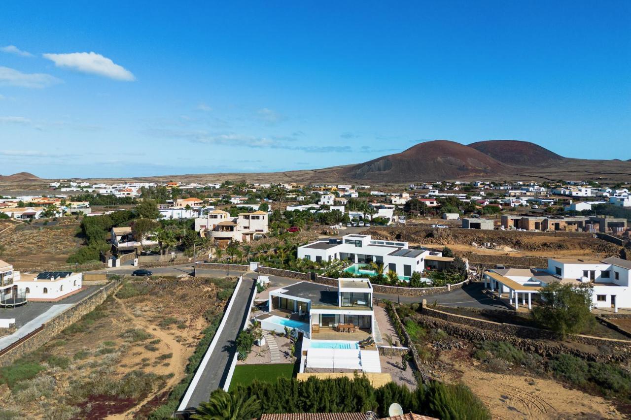 Villa Elena, Luxery Villa With Swimming Pool! Lajares Extérieur photo